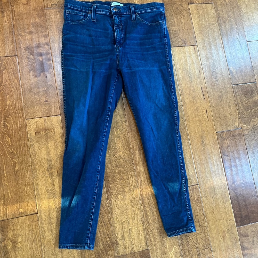 Madewell 10” High Rise Skinny Size 32